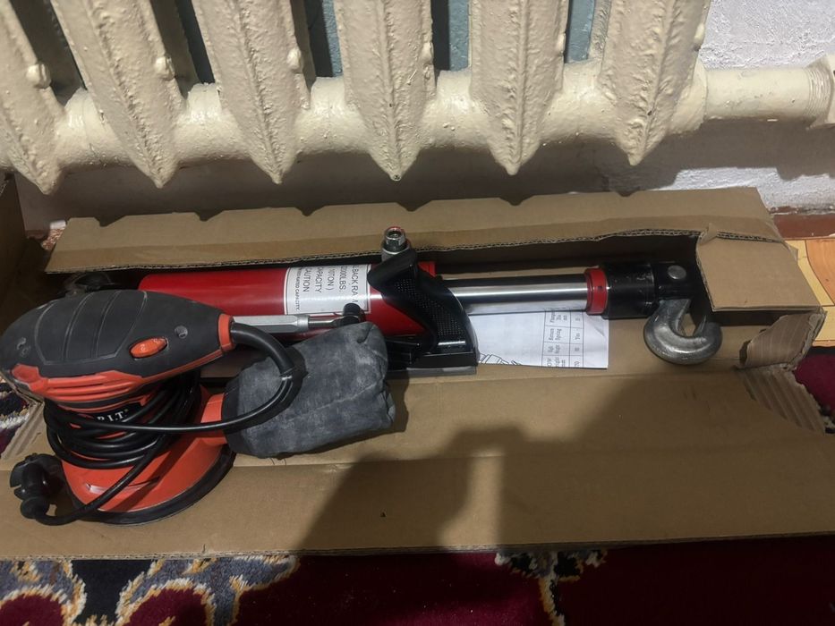 Продам инструменты для маляра