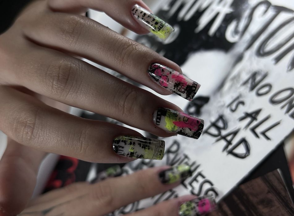 Маникюр наращивание ногтей