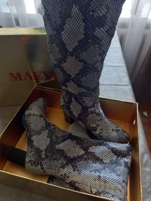 Продаю две пары обуви