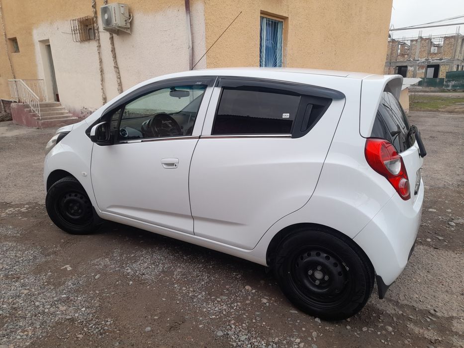 Spark Aftomobil sotiladi