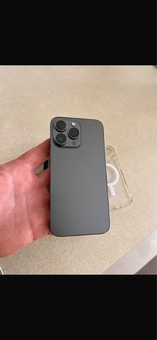 Vand iphone 13 pro in stare excelenta ca nou