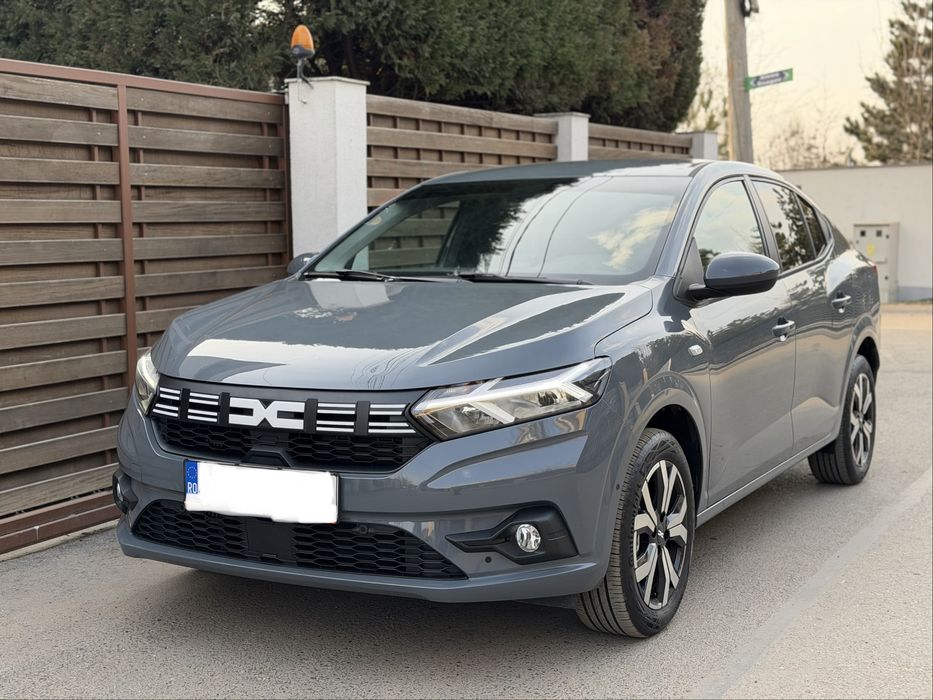 DACIA LOGAN MT6 PRESTIGE+ 999 90 CP KM 18.000 in Garantie 2027