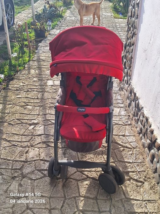 Carut  CHICCO Simplicity Top
Roti fixe si pivota