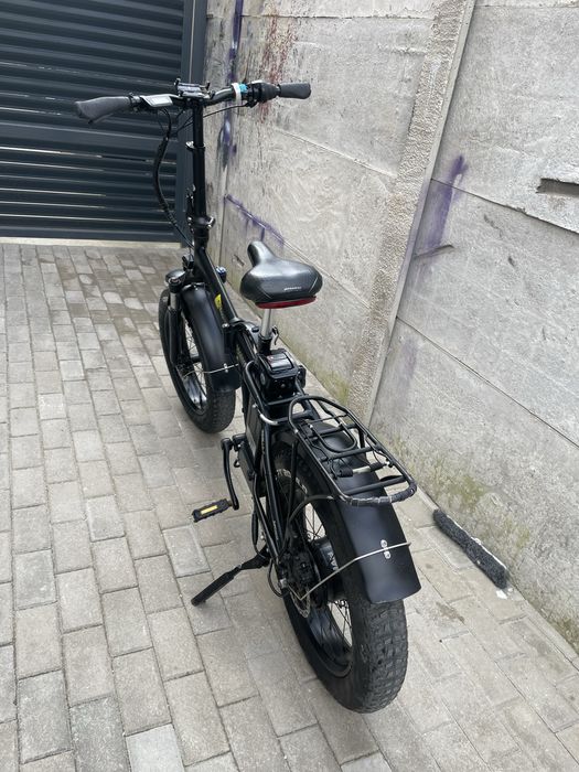 Vînd bicicletă electrică Italiană.