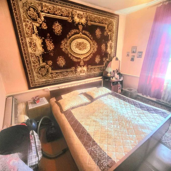 Дом / в районе 8 м-на