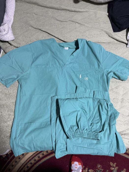 Продам медицинскую форму