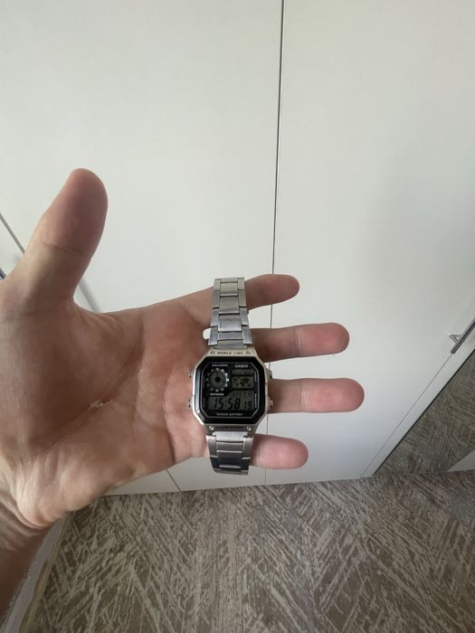 CASIO оригинал часы.купили в Алмате
