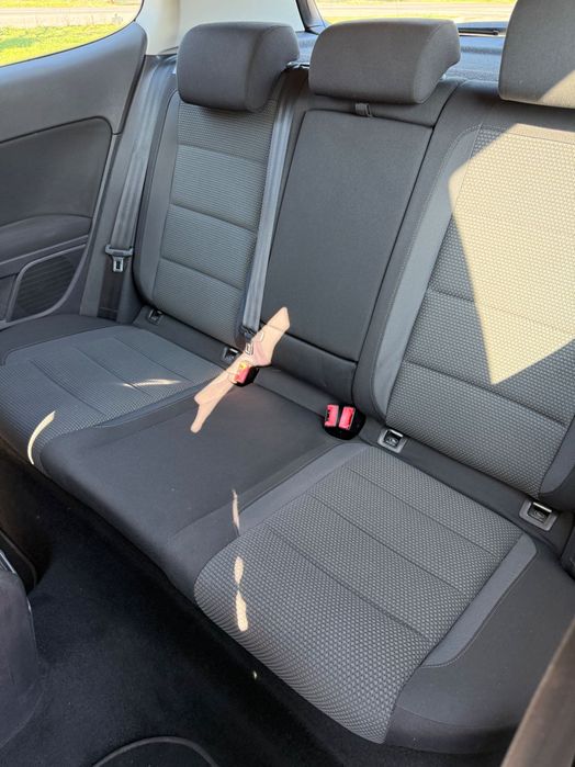 VW Golf 6 143000км.