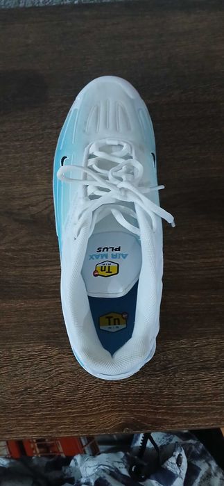 Tn air max plus 3 ,Culoare alb-albastru nr 44