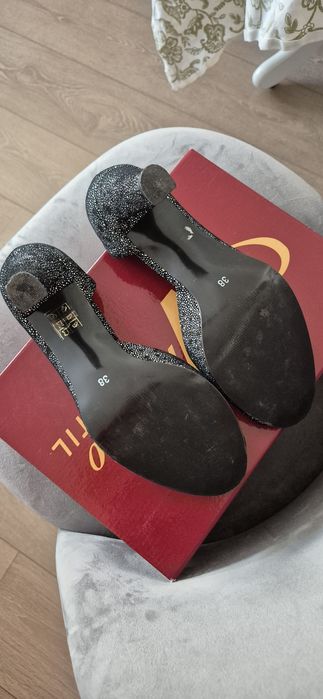 Pantofi cu toc - piele naturala