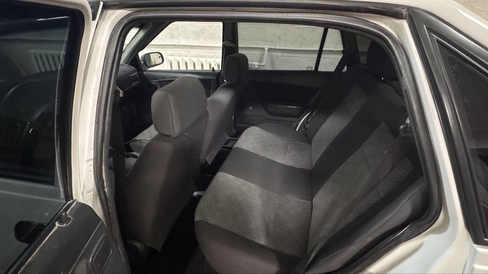 Продаётся Нексия-2 2015года