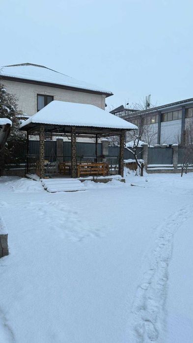 6 комнатный дом в Иргели