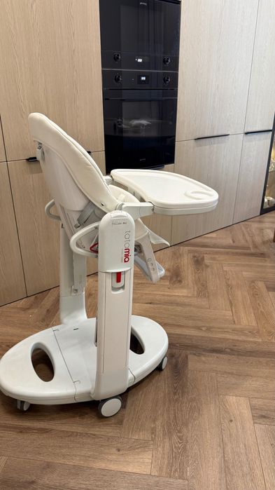 Стульчик Peg-Perego Tatamia Follow Me