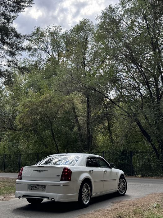 Chrysler 300C 2008 рестайлинг 3.5