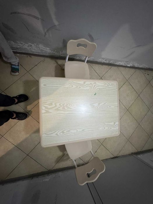 детский стул и стульчик