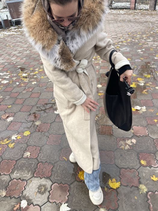 Продам пальто luxe италия