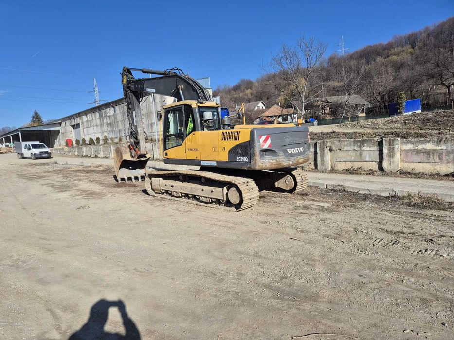 Excavator Volvo EC210 CL