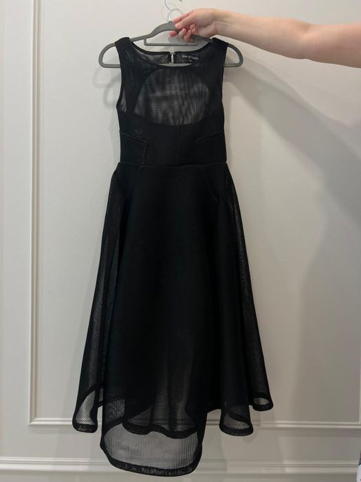 Платье в сетку черное
