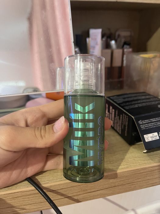 Milk Hydro grip primer