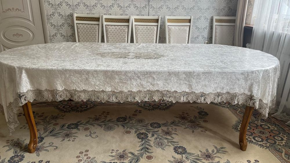 Продам стол со стульями