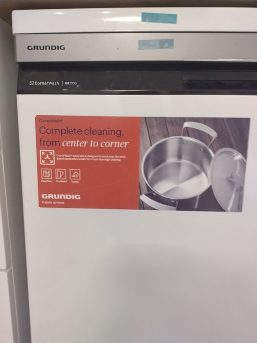 Продавам съдомиялна машина  външна