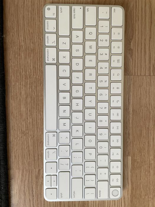 Клавиатура Apple Magic Keyboard c Touch ID