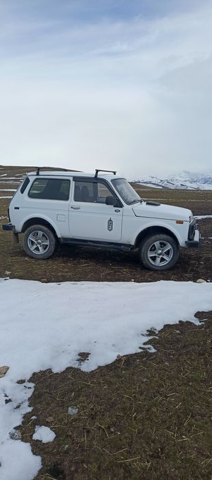 ВАЗ 2121 состояние хорошее.