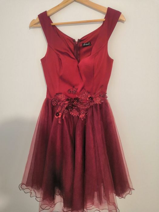 Rochie bal balul bobocilor banchet