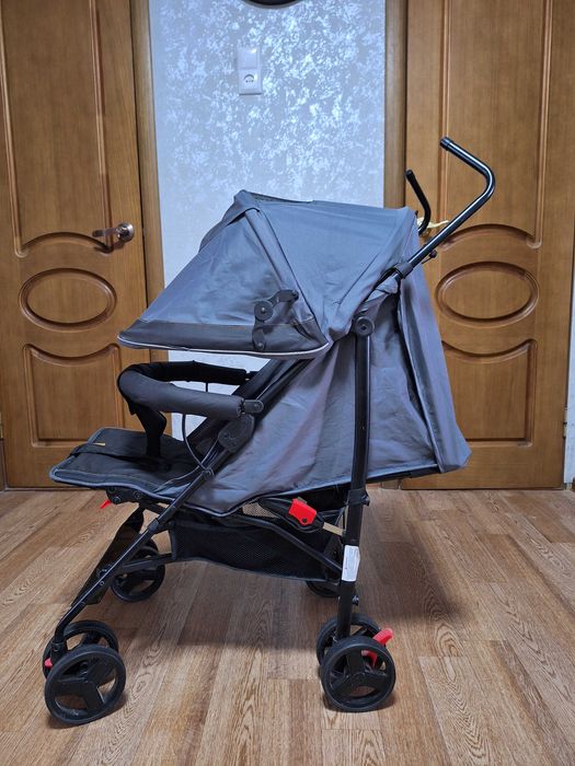 Продам Коляску трость фирма Tommy