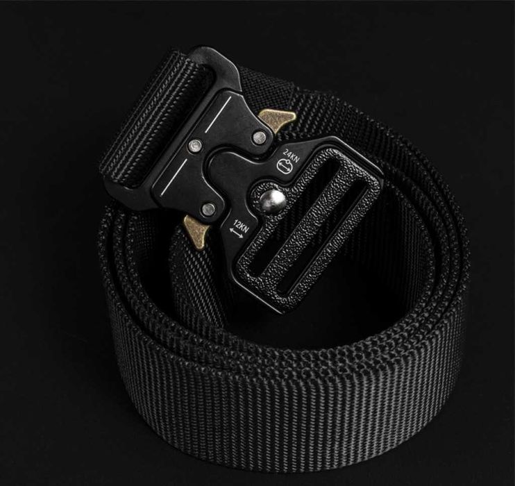Мъжки тактически колан с катарама за бързо отваряне и затваряне