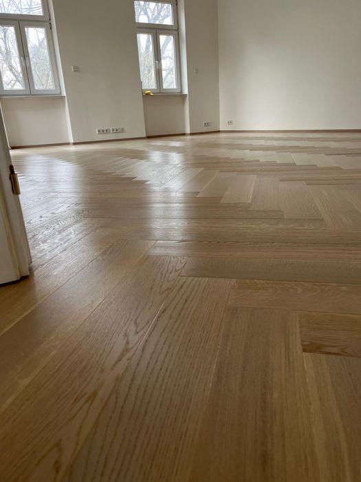 Montaj, rașchetare parchett stratificat, laminat, scari, etc.