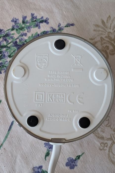 Зарядно за четка за зъби Филипс