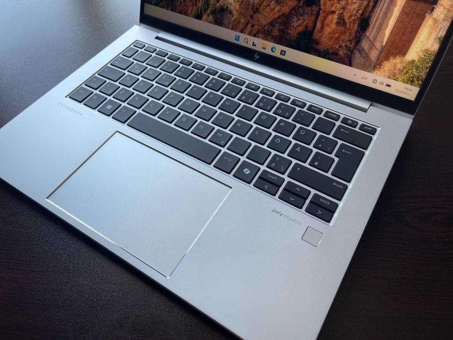 HP EliteBook 845 G11 14" (Ryzen 7 8840HS / 32GB DDR5 / 1TB SSD / 4G LTE eSIM) – ЧИСТО НОВ, 0% износване!
