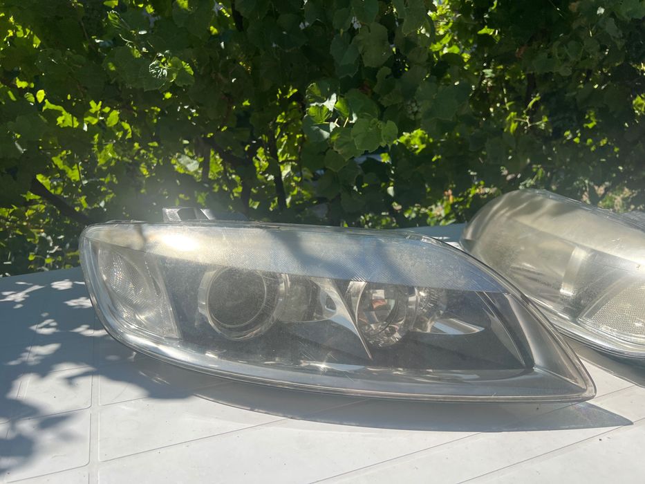 Vand Faruri Audi Q7 2007 4L