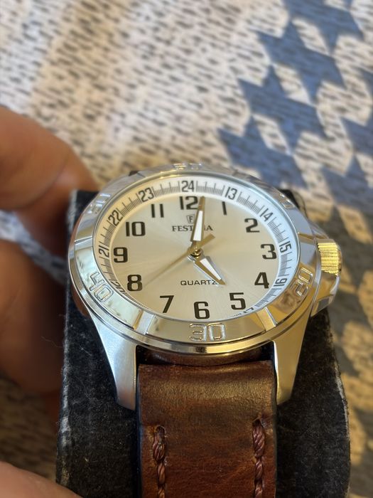 Ceas Festina curea piele