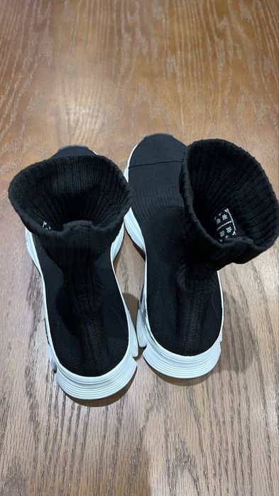 Оригинални обувки Balensiaga