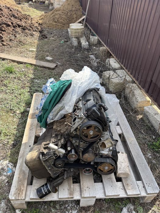 Двигатель автомобильный