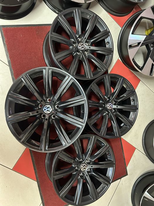 18 цола 5х112 VW Passat Tiguan Audi A4 A5 A6 Q5  Skoda