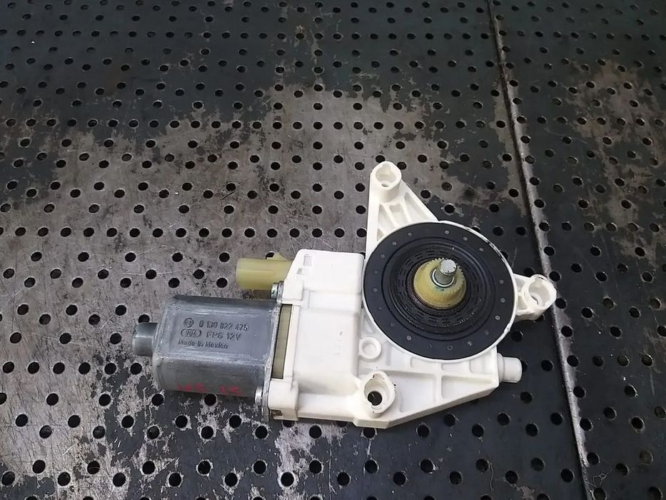 Motoras macara stanga spate dodge journey 0130822475 964369100