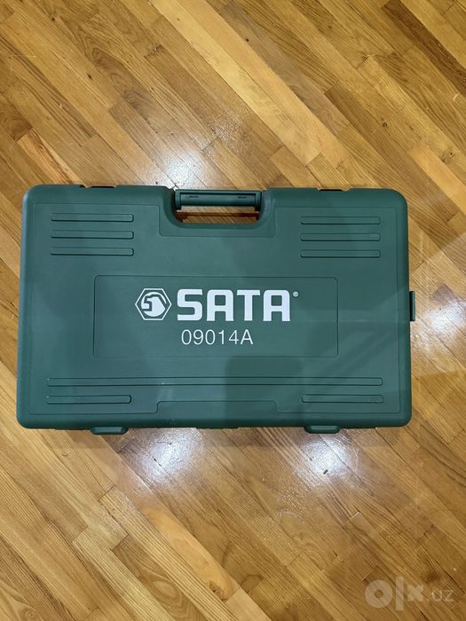 Набор инструментов ключей SATA 09014A