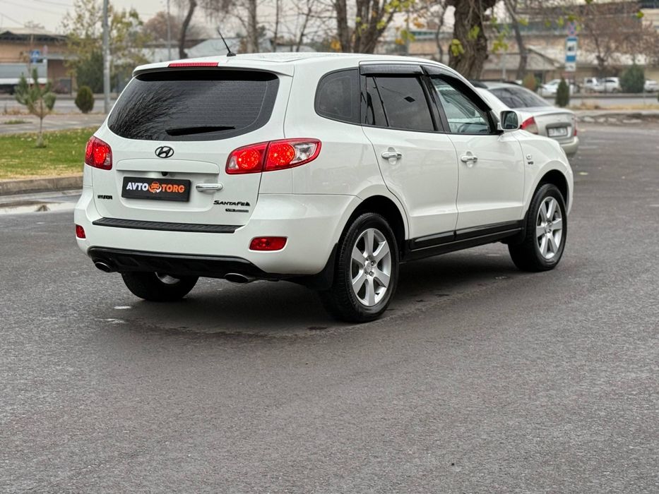 Hyundai Santa Fe в отличном состоянии