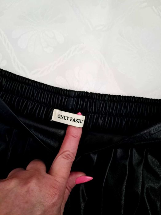 Кожена пола от Only fashion
