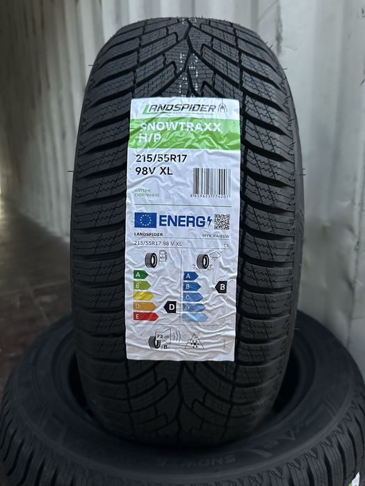 Нови Зимни Гуми LANDSPIDER SNOWTRAXX H/P 215/55R17 98V XL БОРД 2155517