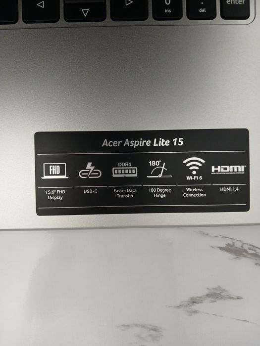 Новый ноутбук, в упаковке