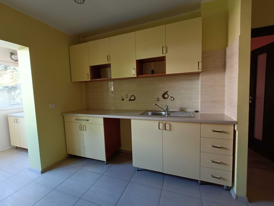 2 camere decomandat, 52mp, etaj 2/4, renovat complet - Brazda, Scoala 23 — fotografia 3