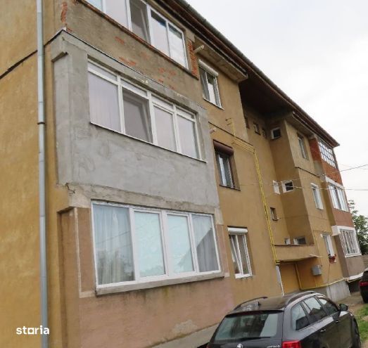 Cota 1/4 din apartament 2 camere -Oradea, jud.Bihor