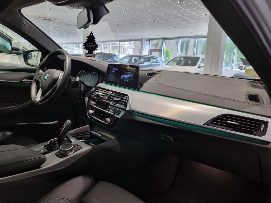 BMW SERIA 5 G30 520d X-drive Luxury Line 2019