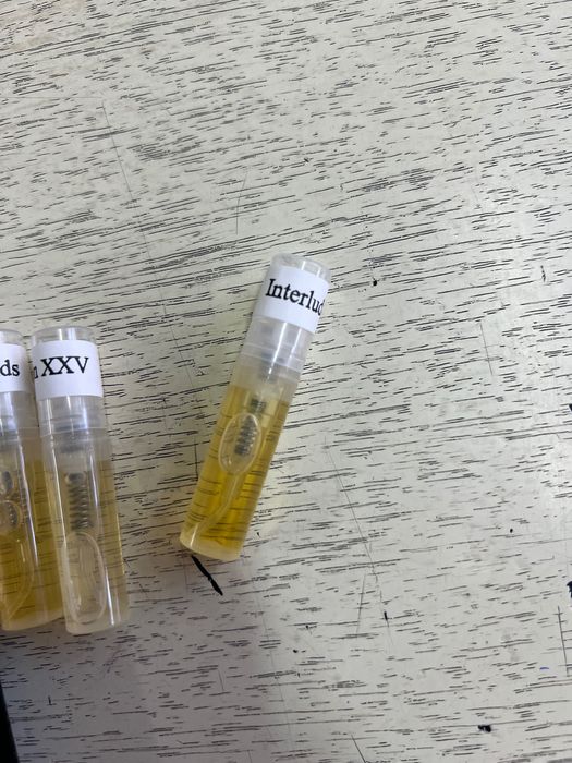Парфюмни отливки Amouage, Creed 2ml 5 ml нишови парфюми