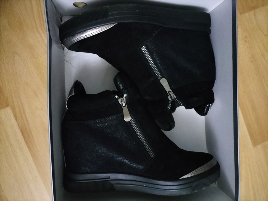 Продам полусапожки