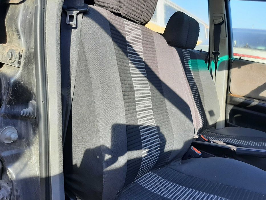 Ауди 80 Б3, 1.8 бензин на части